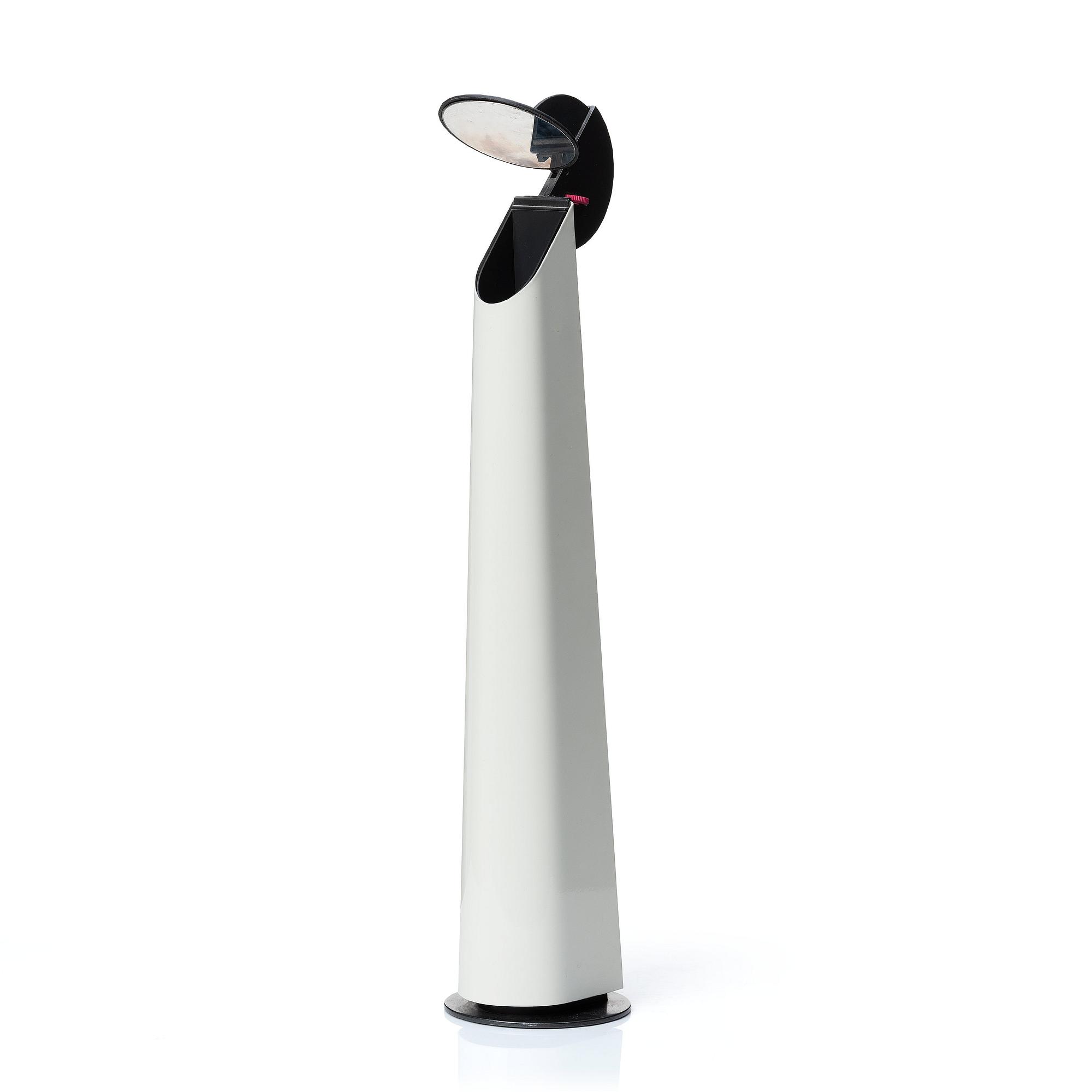 Achille Castiglioni, a 'Gibigiana', table lamp, Flos, Italy, post 1980.