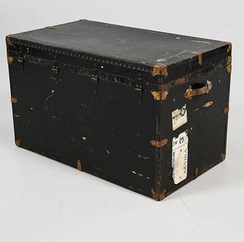 KOFFERT, 1900-talets första hälft.