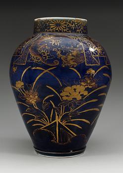 A Japanese powder blue jar, 18th Century.