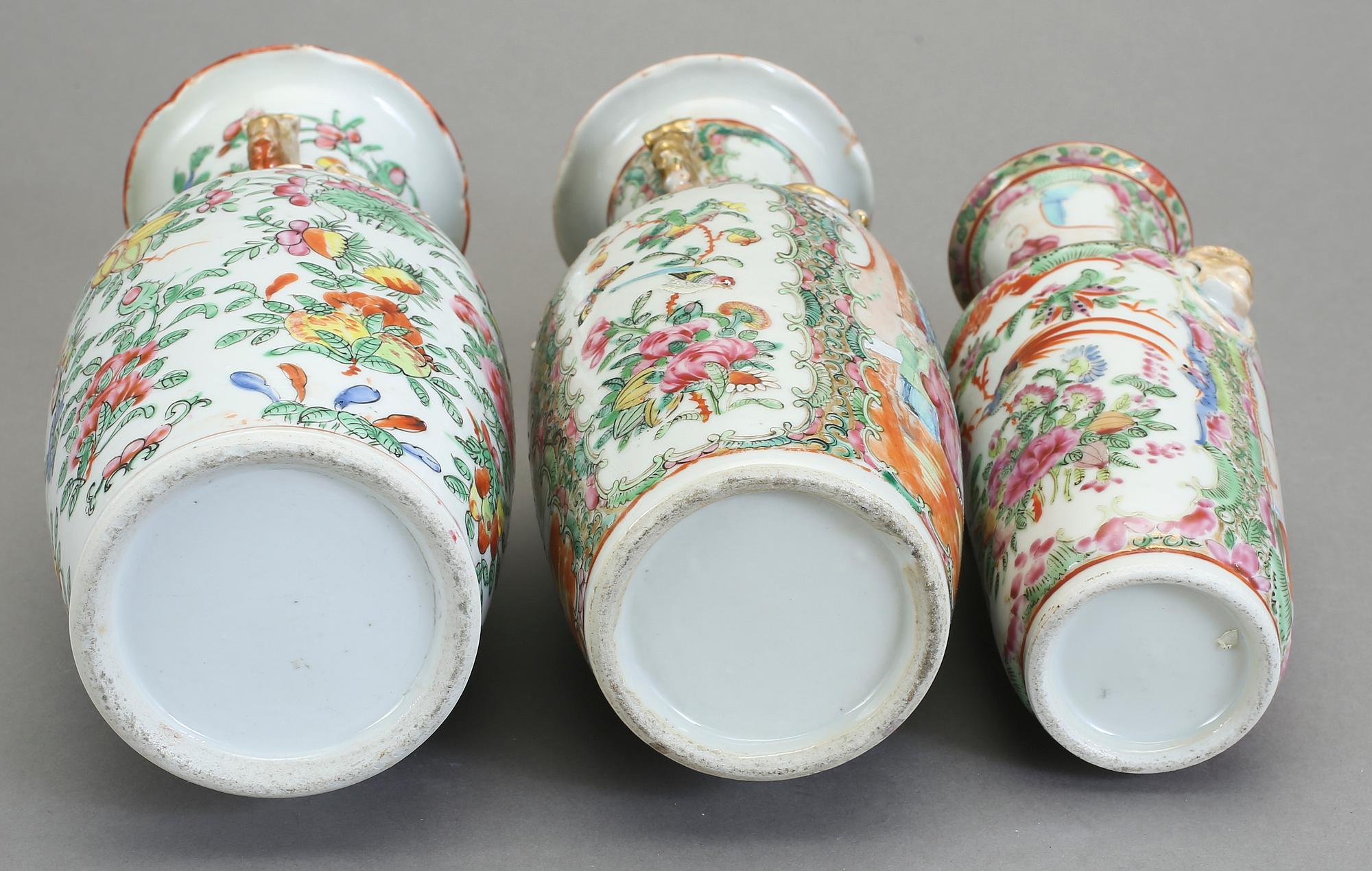 VASER, 3 st, porslin, Kanton, Kina, 1800-tal.