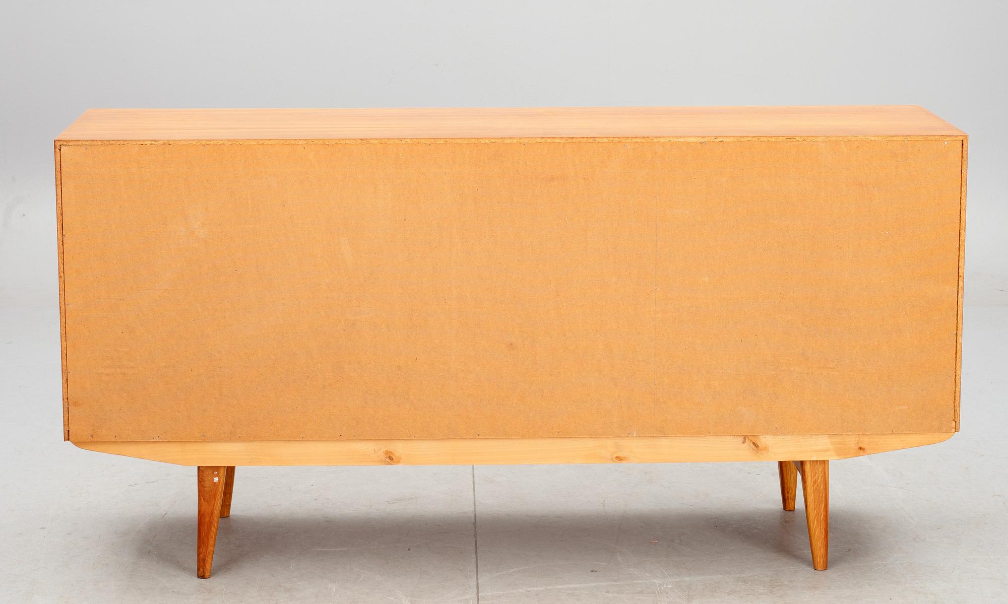 SIDEBOARD, 1900-talets mitt/andra hälft.