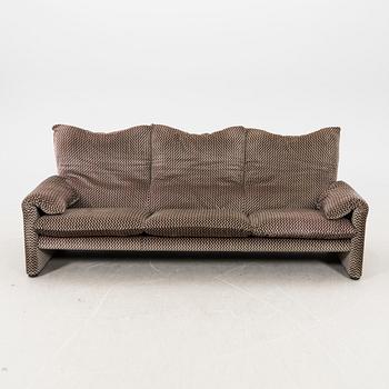 Vico Magistretti, a 'Maralunga' sofa from Cassina, Italy, late 20th Century.