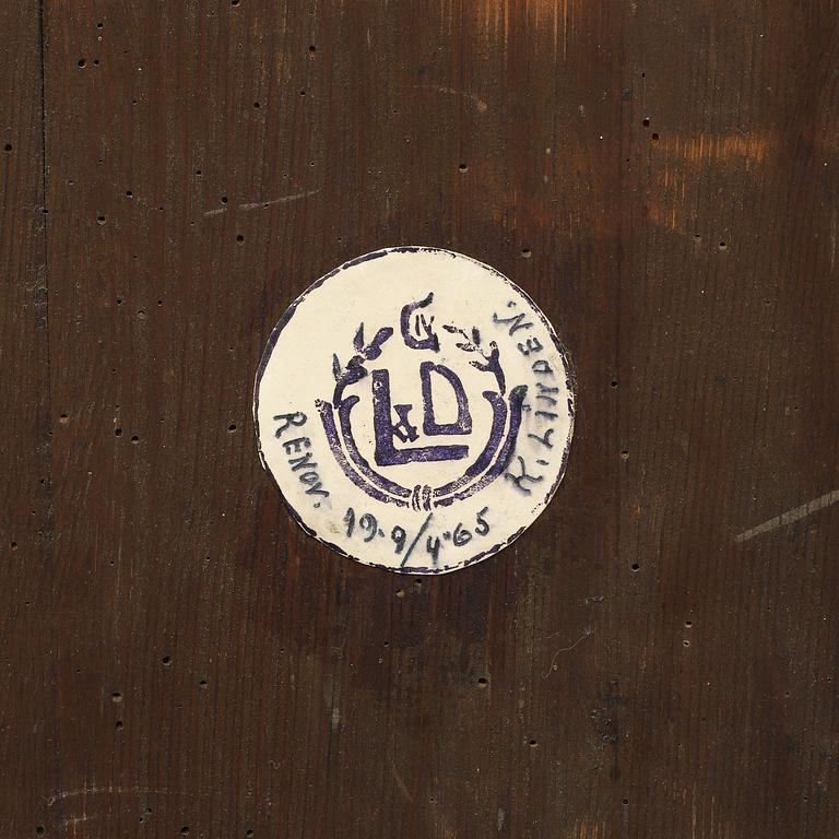 A veneered, barocque  writing cupbord.