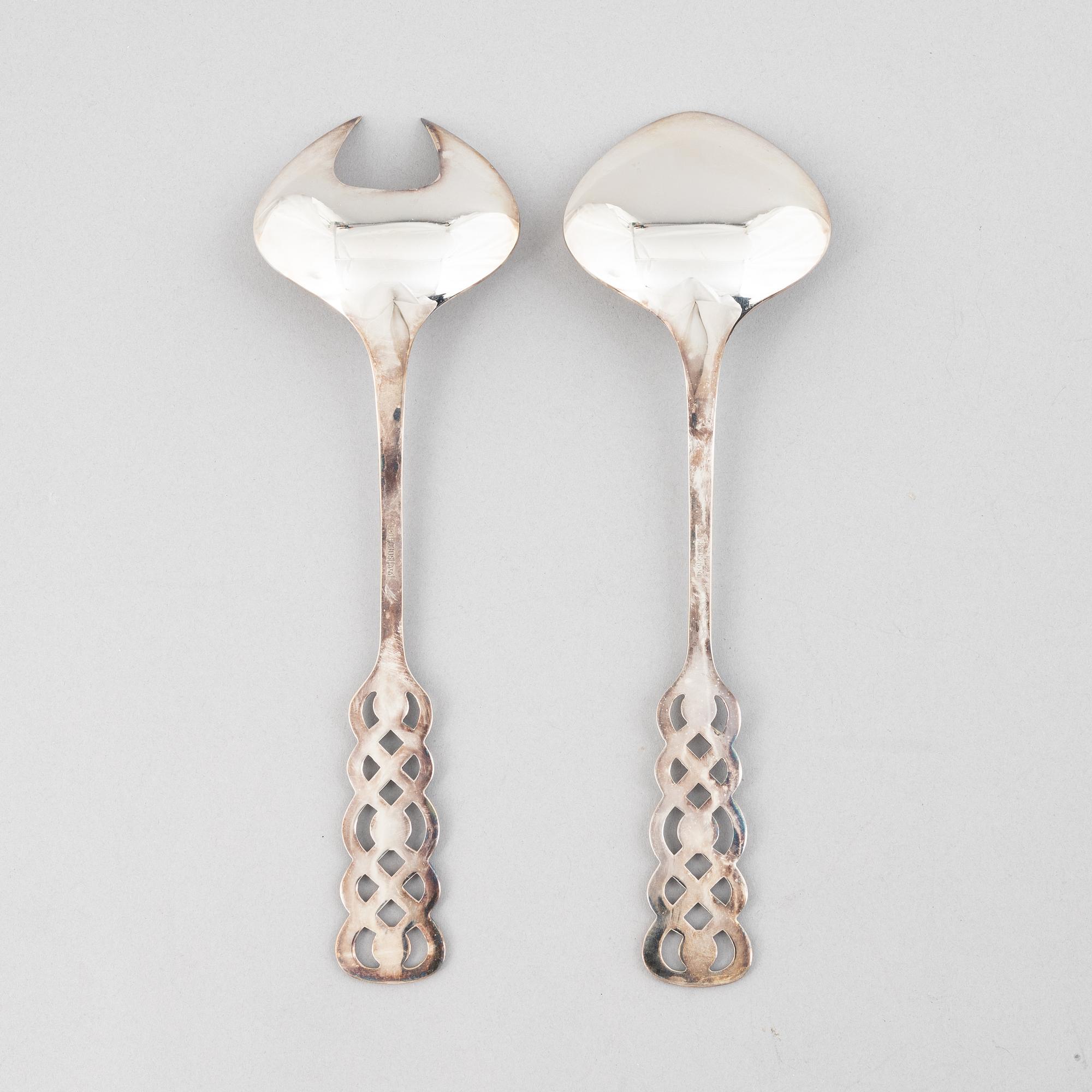 A pair of silver salad servers, David Andersen, Norway, mid-20th century.