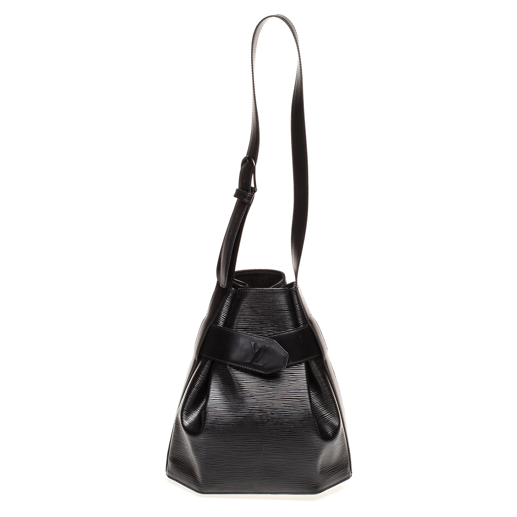 VÄSKA, "Sac D'Epaule", Louis Vuitton.
