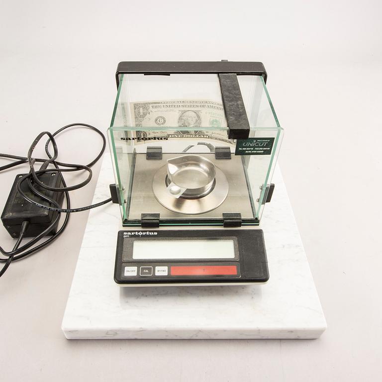 A Sartorius diamond scale later part of the 20th century.