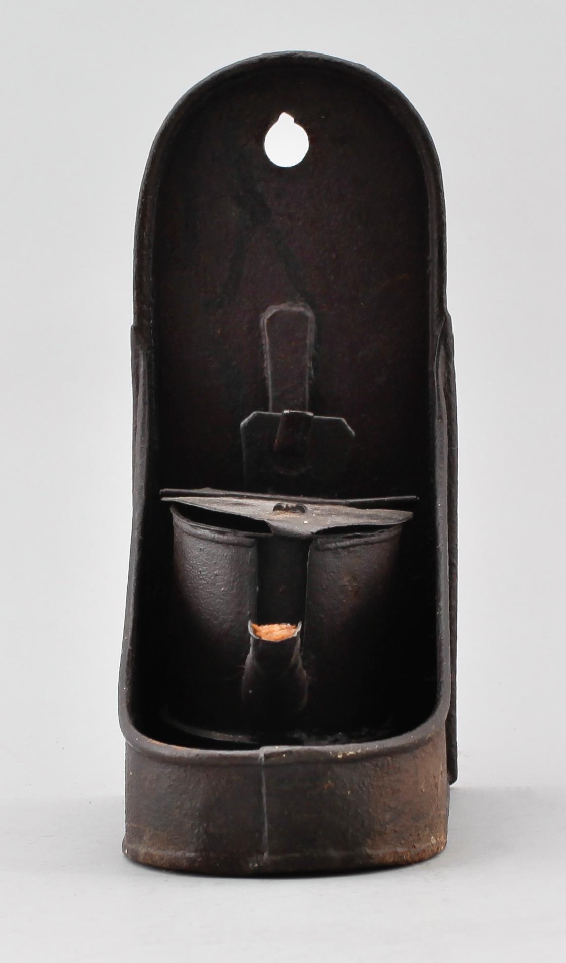 OLJELAMPA, plåt och smide, 1700-tal.