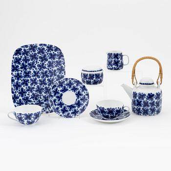 Marianne Westman, a ten-piece porcelain 'Mon Amie' tea service, Rörstrand.