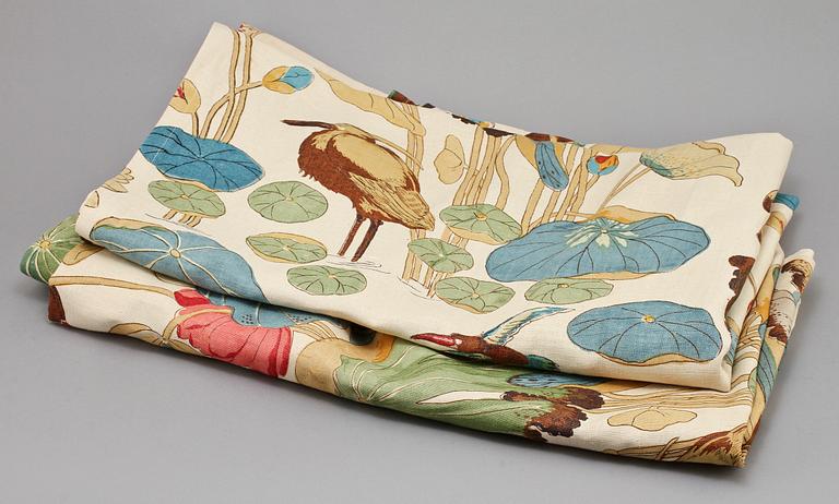 GARDINLÄNGDER, ett par, "Nympheus", GP & J Baker, 1900-talets andra hälft.