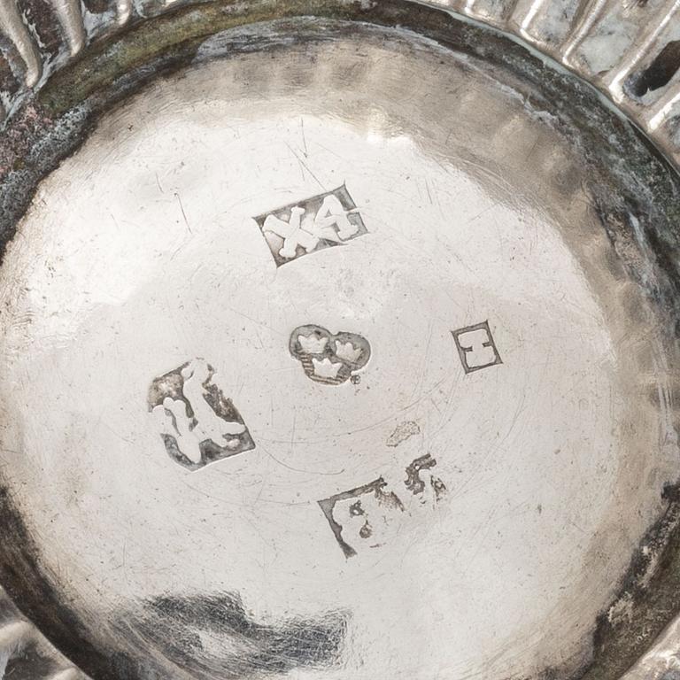 Three small silver beakers, including with mark of Jeremias Wallbom, Uddevalla, Sweden (active 1776-1808).