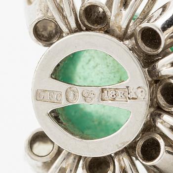 Collier odlade pärlor med två lås.