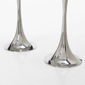 Tapio Wirkkala, Candlesticks, a pair, silver, Kultakeskus Oy, Hämeenlinna 1968-1969.