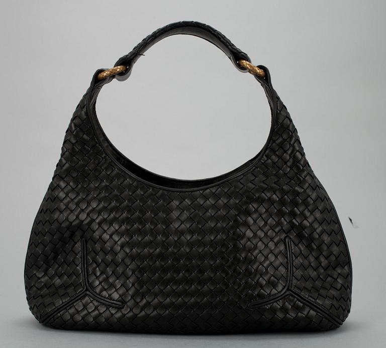 VÄSKA, Bottega Veneta.