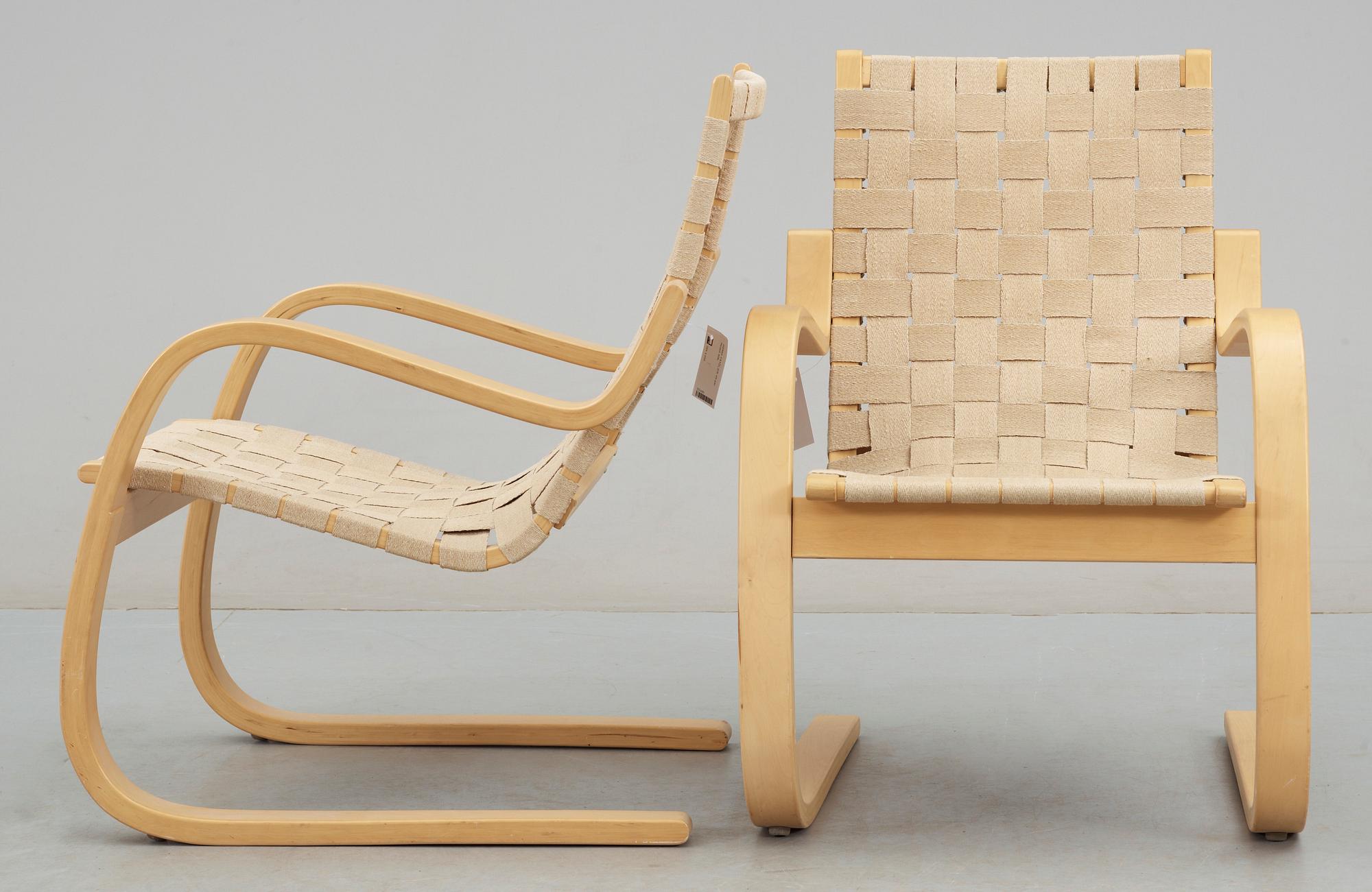 FÅTÖLJER, ett par, Modell 406, Alvar Aalto för Artek Finland.