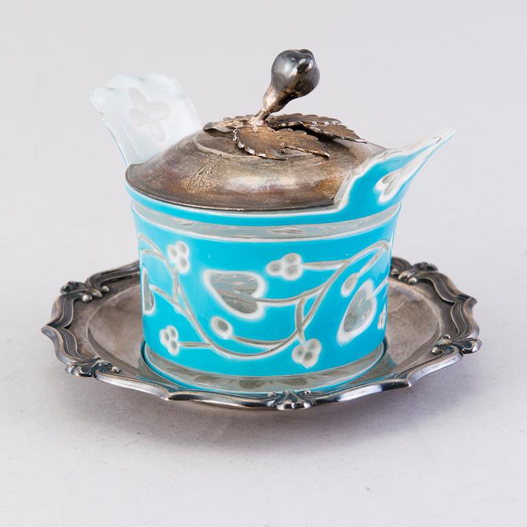 A RUSSIAN SILVER AND GLASS BUTTER DISH, Carl Gustav Ekqvist, Saint Petersburg, 1850s.