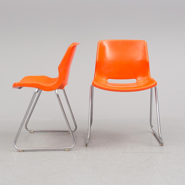 A set of 8 CHAIRS DESIGNED BY SVANTE SCHÖBLOM, OVERMAN, 1970s.