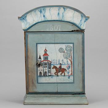 VÄGGHÄNGSKÅP, allmoge, 1800-tal.