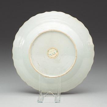 TALLRIKAR, åtta stycken, kompaniporslin, Qing dynastin,  Qianlong (1736-1795).
