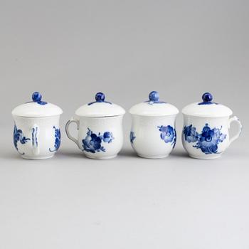 13 porcelian lidded cups and saucers, Royal Copenhagen.