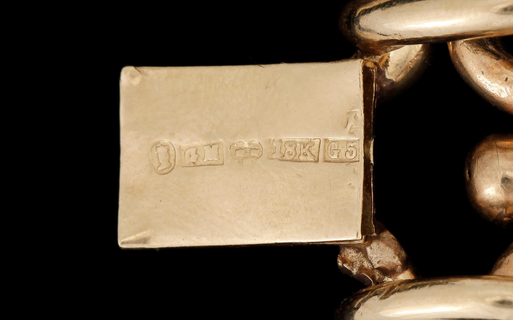 ARMLÄNK, 18 k guld, Gustaf Möllenborg, Stockholm, 1861. Vikt 58 g.