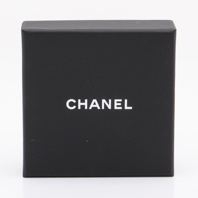 Chanel brooch, metal and resin., approx 8 x 6 cm, original case and box.