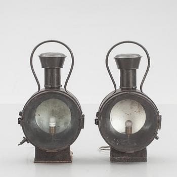 LYKTOR, ett par. 1800-tal.