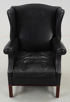 ÖRONLAPPSFÅTÖLJ, 1900-talets första hälft.