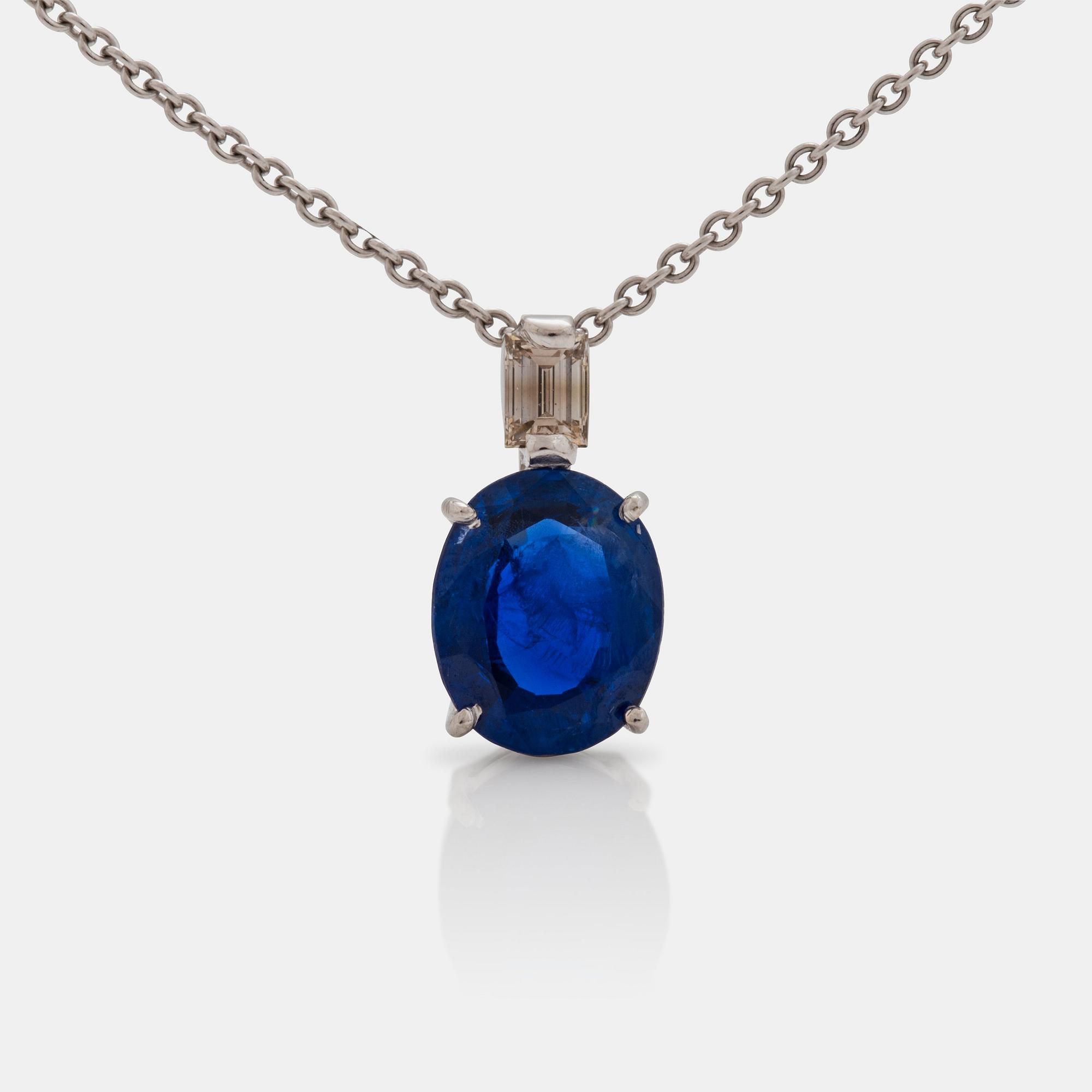 HÄNGE med obehandlad burmesisk safir, 2.98 ct, samt kedja. Certifikat från GRS.