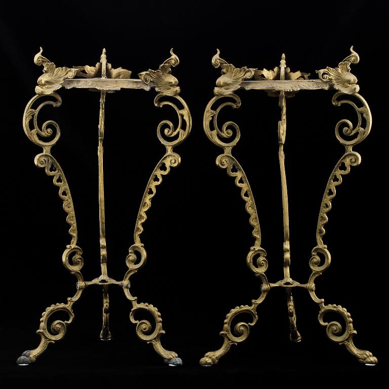 PIEDESTALER, ett par, empirestil, 1900-tal.