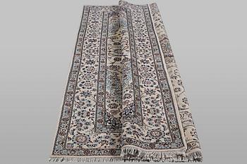 A carpet, Nain, part silk, 9 laa, ca 302 x 203 cm.