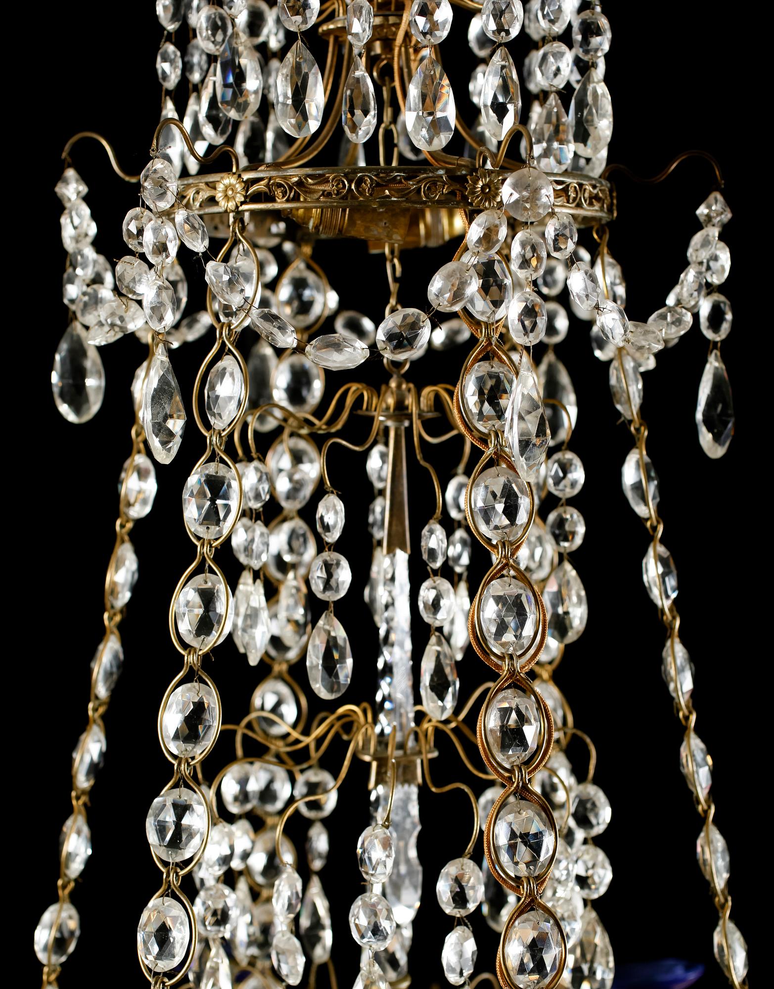 LJUSKRONA, Hagamodell, gustaviansk stil, 1900-talets första hälft, höjd 85 cm.