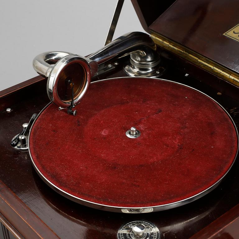 VEVGRAMMOFON, 1900-talets början.