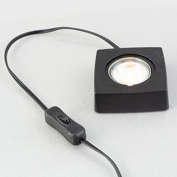 Lars Hellsten, vas, ariel, "Blue Wave", Orrefors/Fyrklövern 2001.