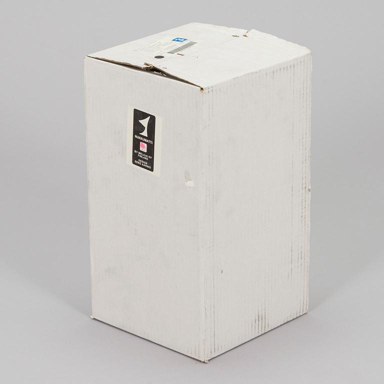 Eero Aarnio, pöytävalaisin, "Nukkumatti, Melaja Oy 2010.