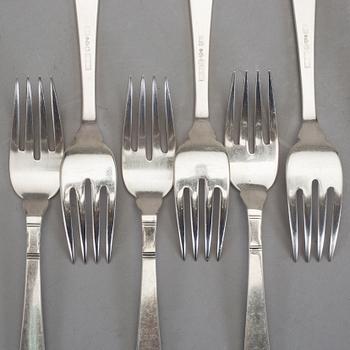 FISKBESTICK, 12 st (6+6), silver, GAB, Stockholm 1956-1964. Total vikt ca 518 g.