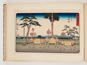 Ando Utagawa Hiroshige (1797-1858) efter, färgträsnitt. Japan, 1900-talets mitt. Album med 37 blad.