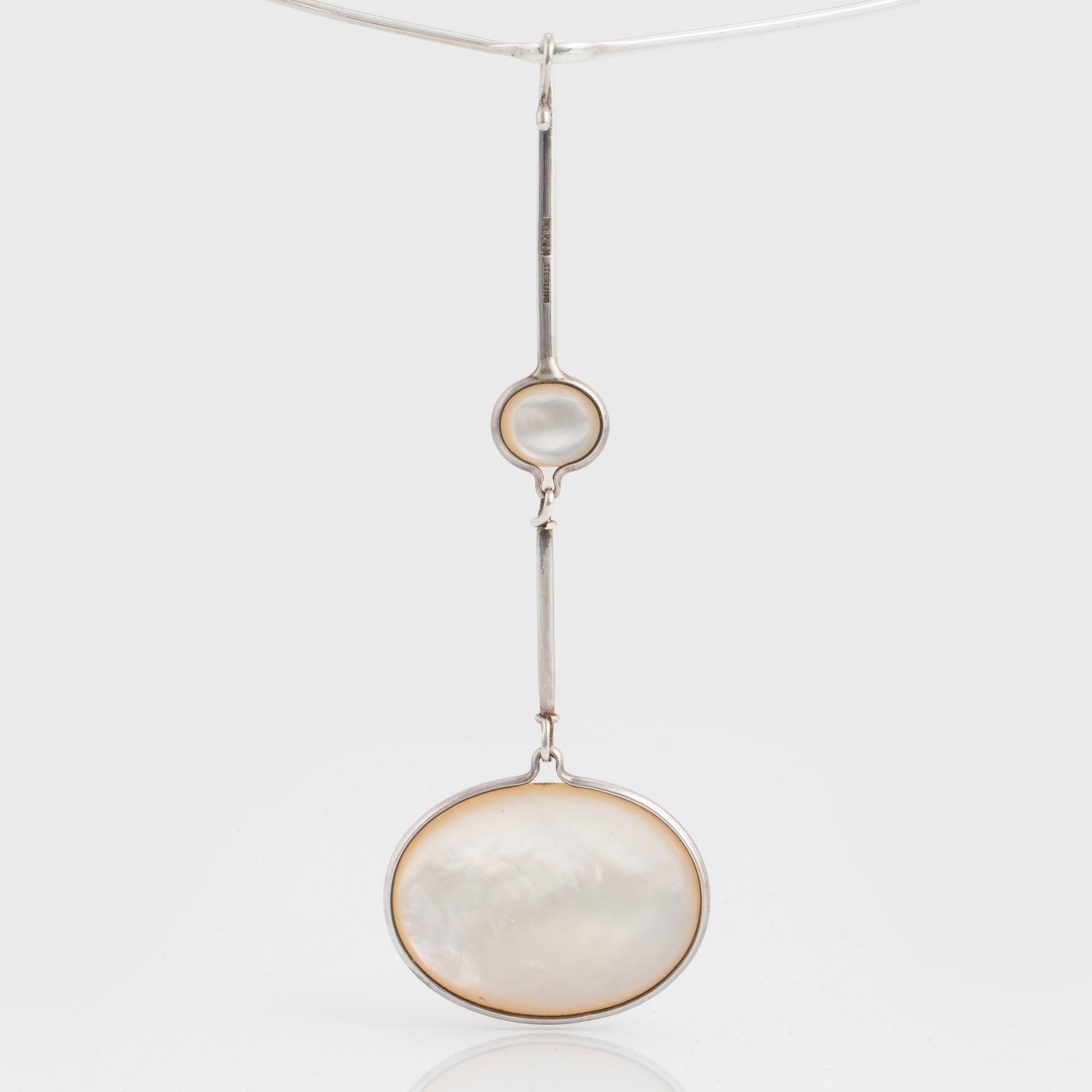 Vivianna Torun Bülow-Hübe, a silver and mother of pearl necklace, executed in her own workshop probably 1980's.