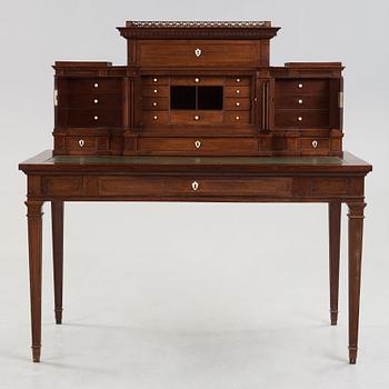 MÄSTERSTYCKE AV NICLAS ENGELSTEDT, mästare i Stockholm 1800-1818, skrivbord med uppsats, sengustavianskt.