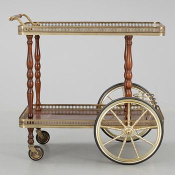 SERVERINGSVAGN, 1900-talets andra hälft.