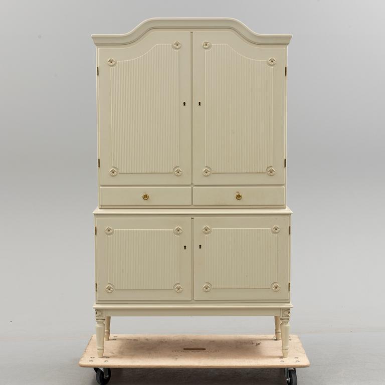 SKÅP, gustaviansk stil, 1900-talets slut.