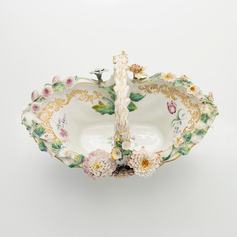A rare porcelain basket, Imperial porcelain manufactory, St Petersburg, Tsar Nicholas I (1825-55).