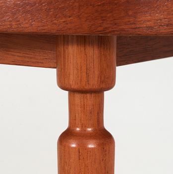 A Josef Frank mahogany table, Svenskt Tenn, model 961.