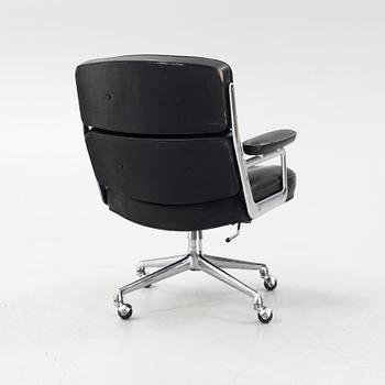 Charles and Ray Eames, fåtölj, "Lobby Chair ES 104".