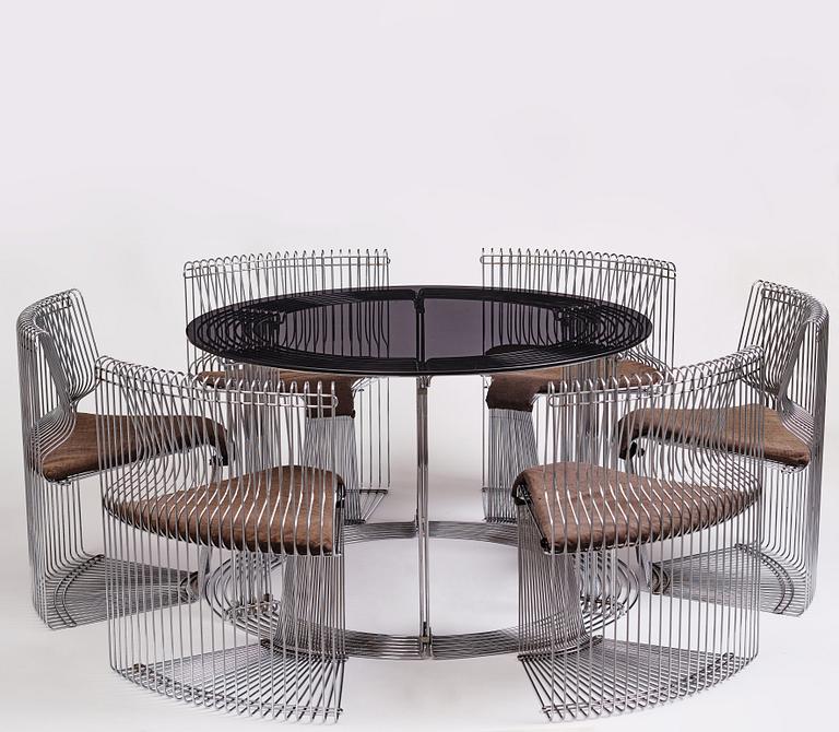 Verner Panton, a "Pantonova" dining table with 6 chairs,
Fritz Hansen, Denmark, ca 1971.