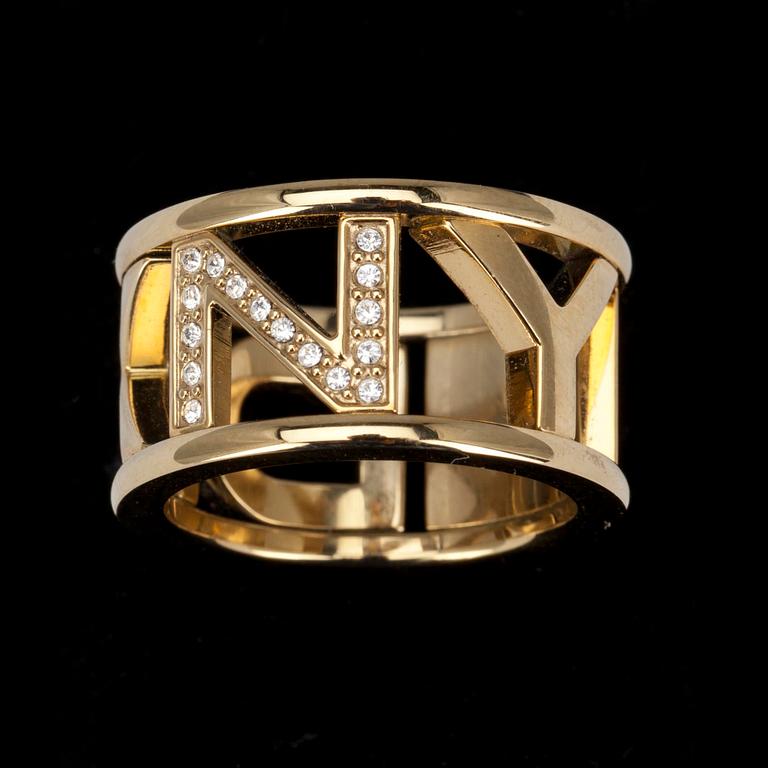 RING, Donna Karan New York.