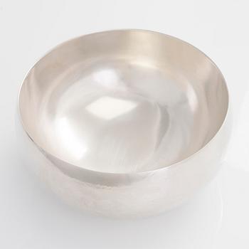 Tapio Wirkkala, ETYK-skål, silver, TW 445, Kultakeskus, Tavastehus 1978.