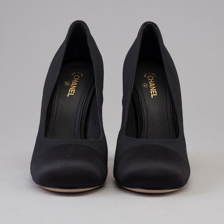 High heels by Chanel, size 39 C.