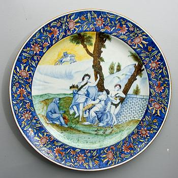 PRAKTFAT, fajans, Italien, 1800-tal.