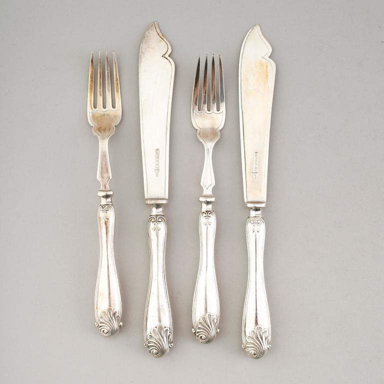FISKBESTICK, 23 delar, nysilver, Walker & Hall, 1900-talets första hälft.