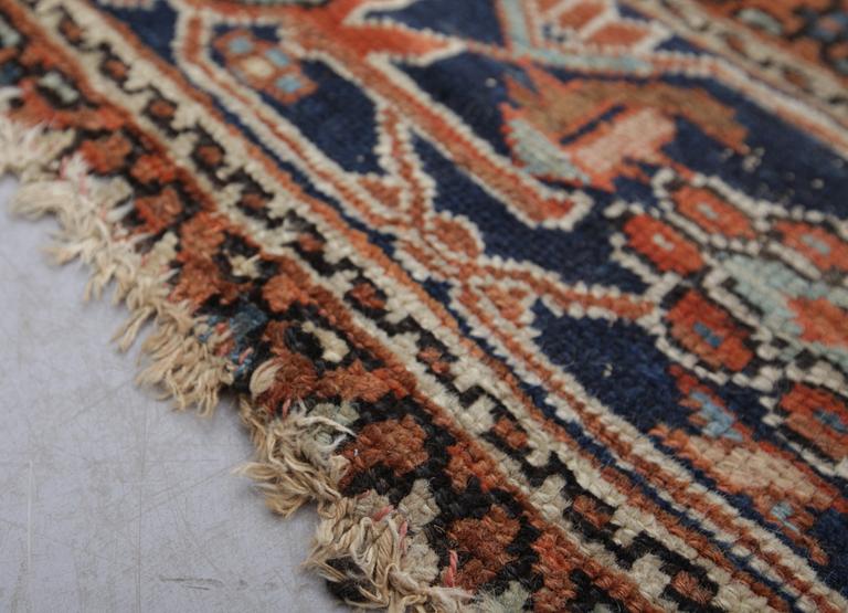 MATTA, Heris, semiantik ca 383 x 290 cm.